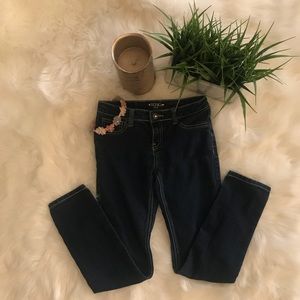 💎 GIRLS - XOXO Size 12 Skinny Soft Denim Jeans 💎